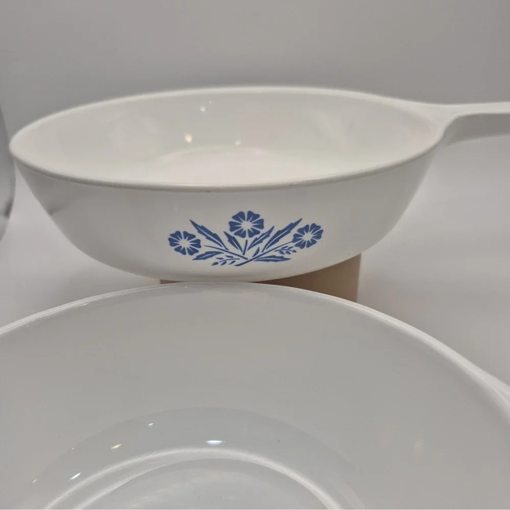 Vintage Corning Ware Blue Cornflower P-81-B 1 Pint & P-83-B Menu Elite 6.5